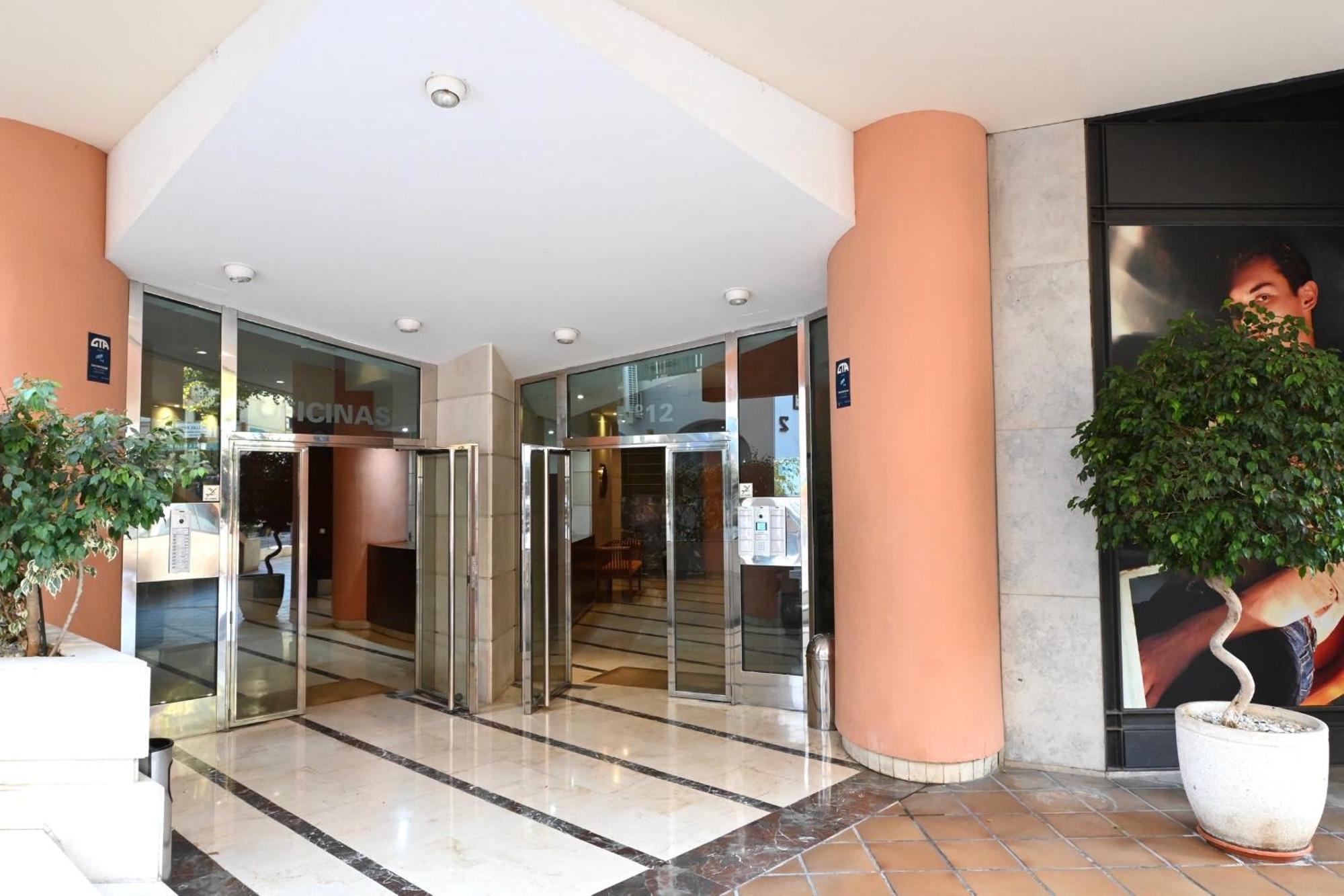 Centro Y Playa! Apartment มาร์เบยา ภายนอก รูปภาพ
